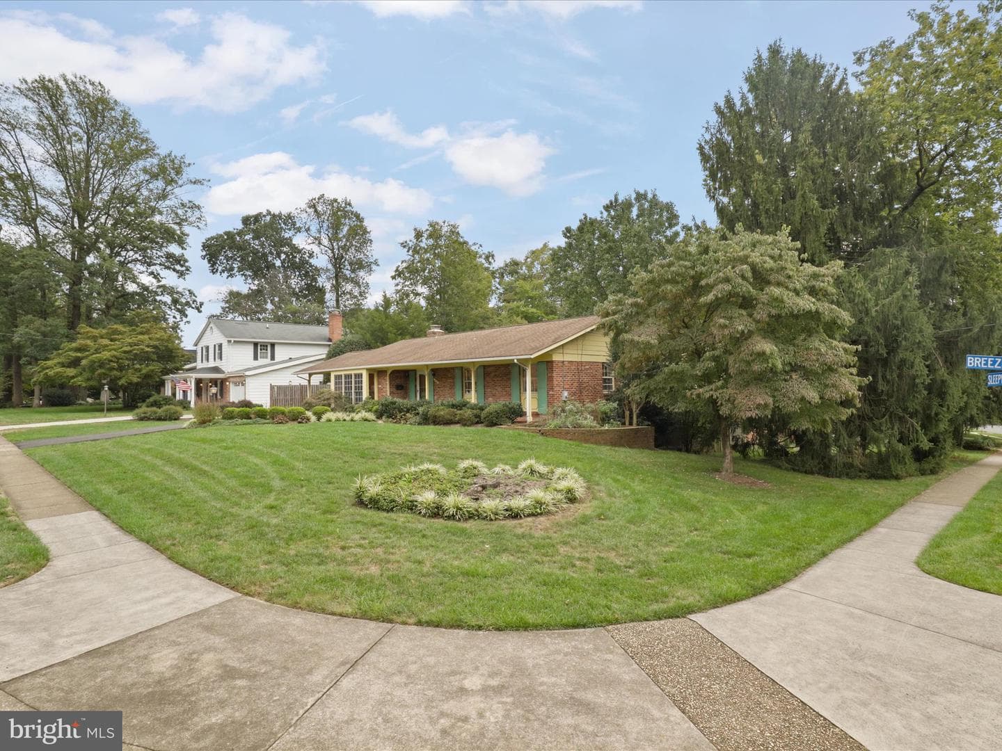 4106 Breezewood Lane photo 32