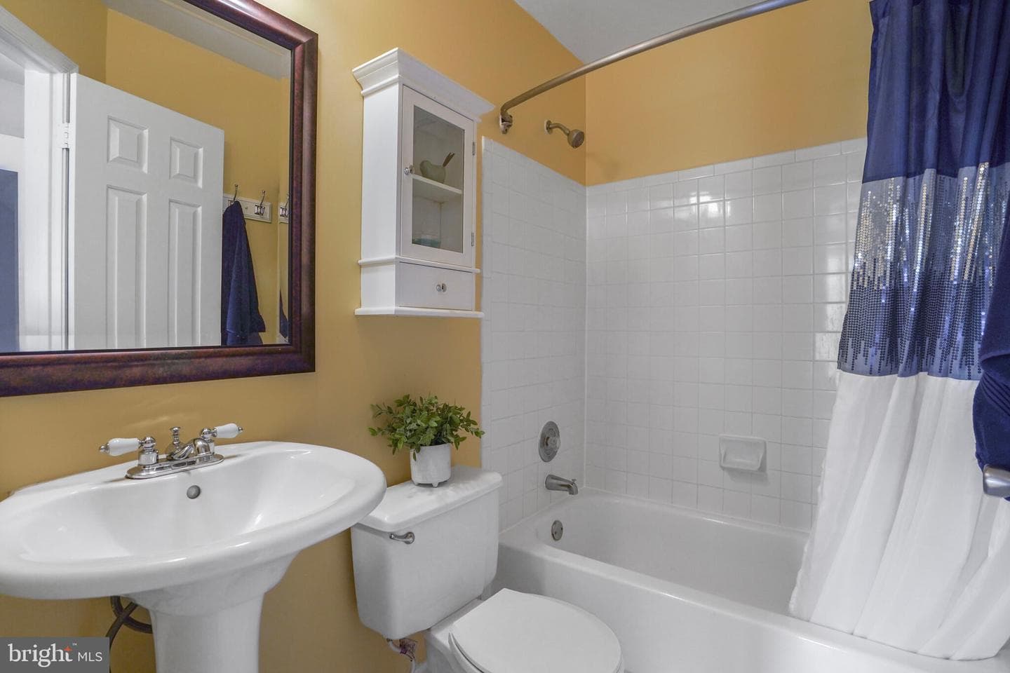 7228 Lensfield Court photo 18