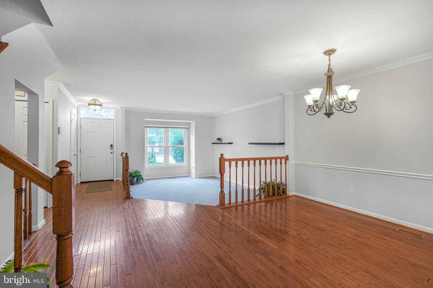 7228 Lensfield Court photo 3
