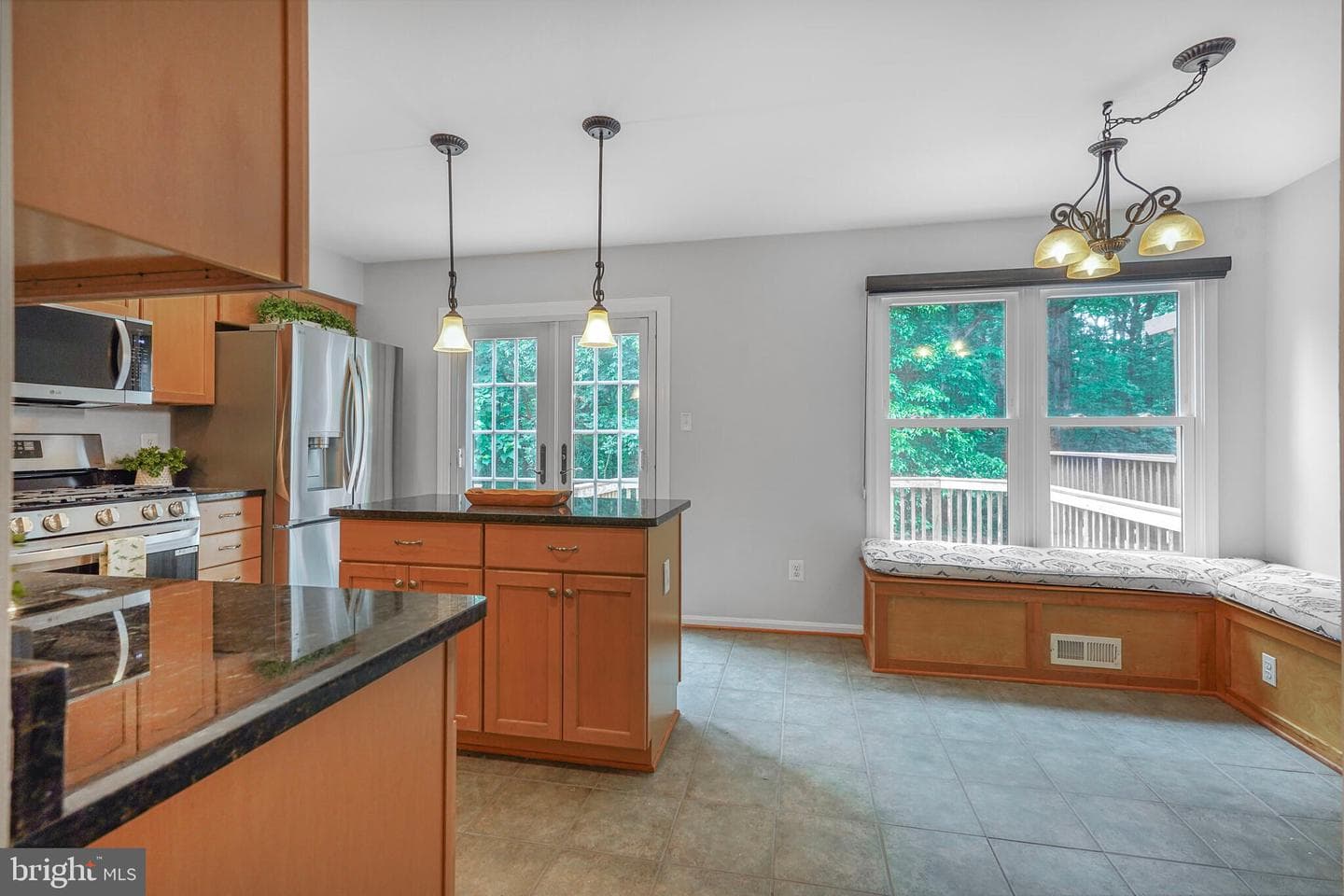 7228 Lensfield Court photo 7