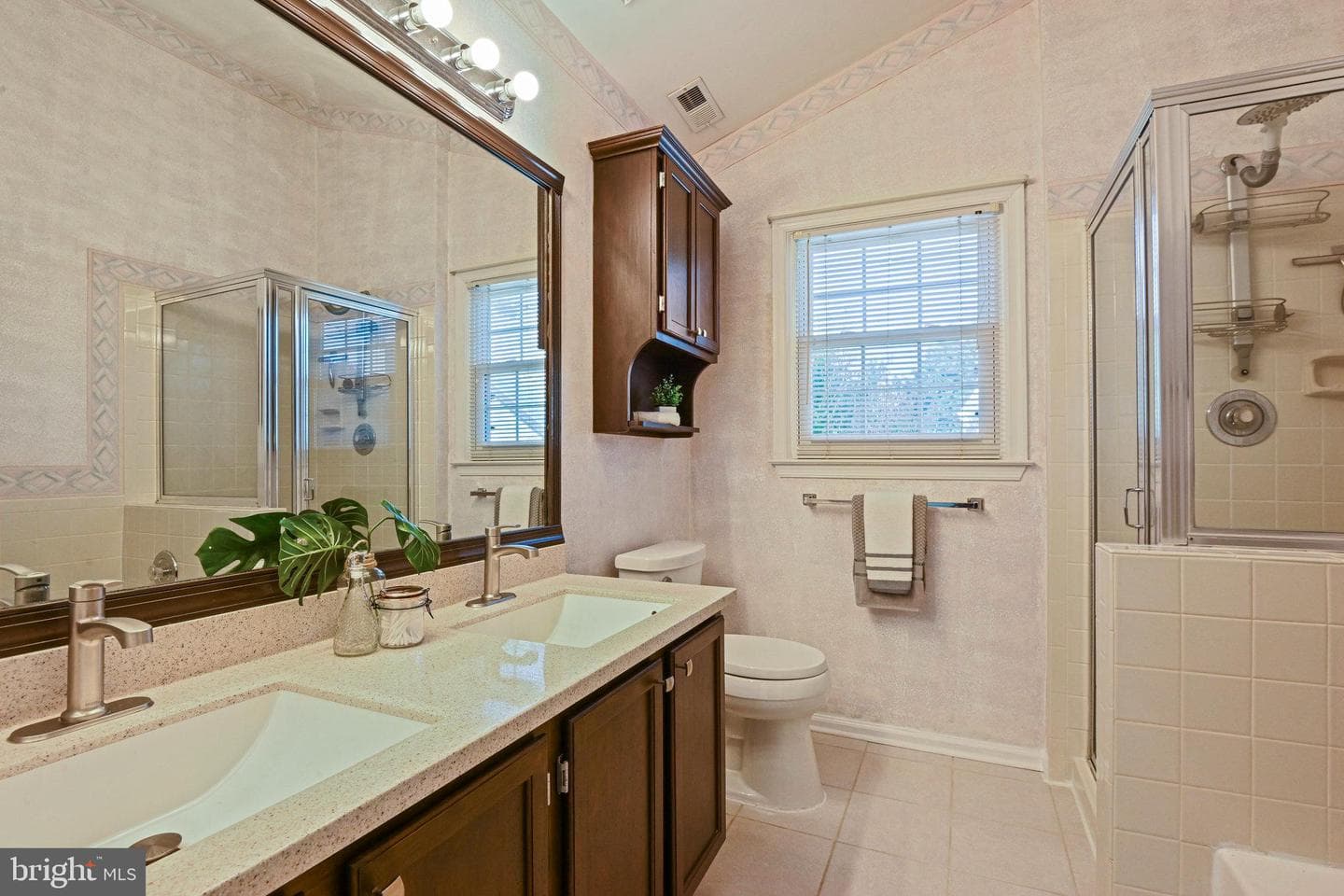 3025 Hughsmith Court photo 34