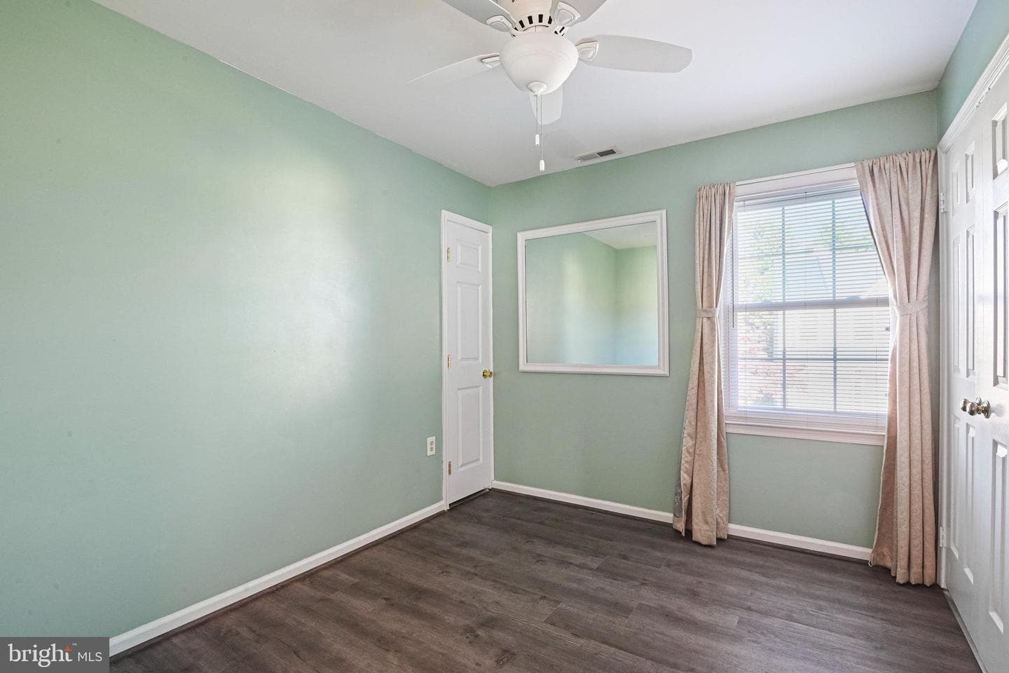 3025 Hughsmith Court photo 39
