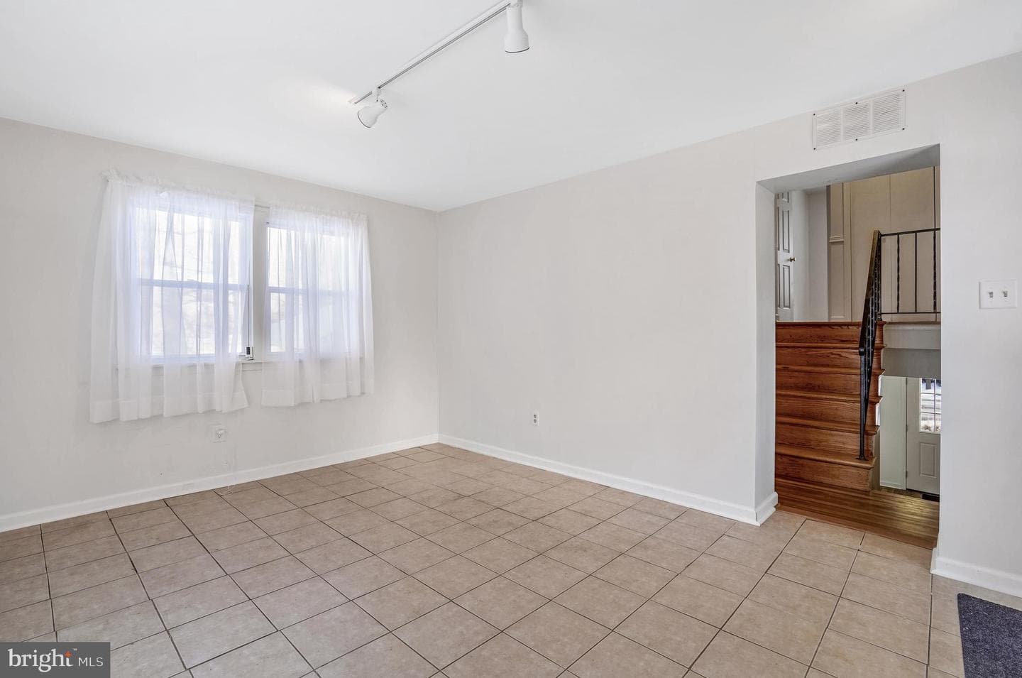6710 Red Jacket Road photo 24