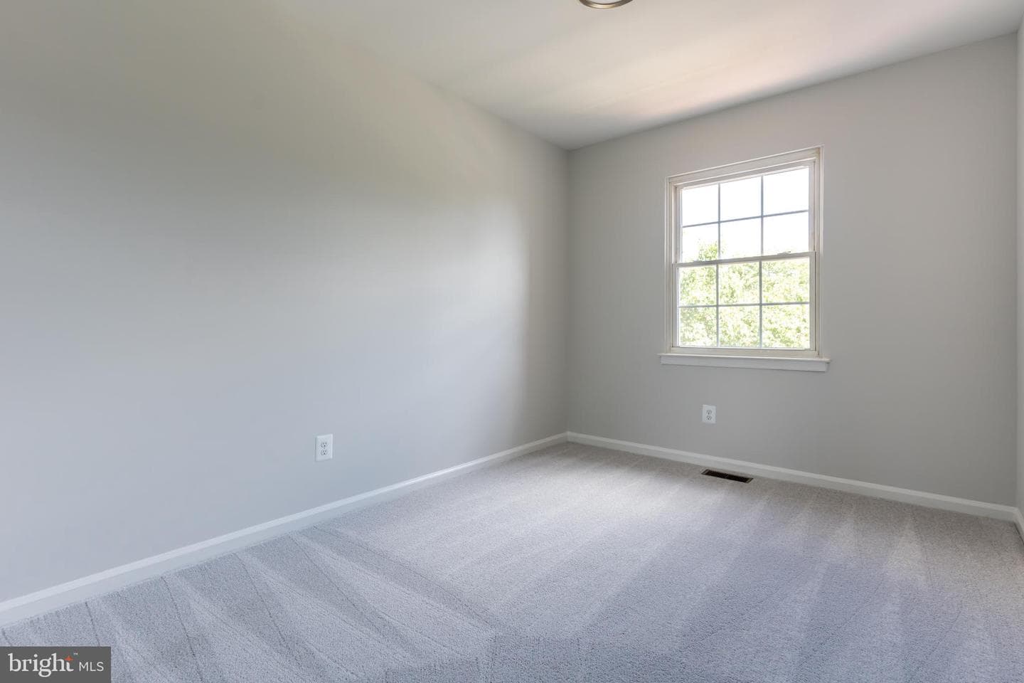 5505 Woodlawn Manor Court photo 17