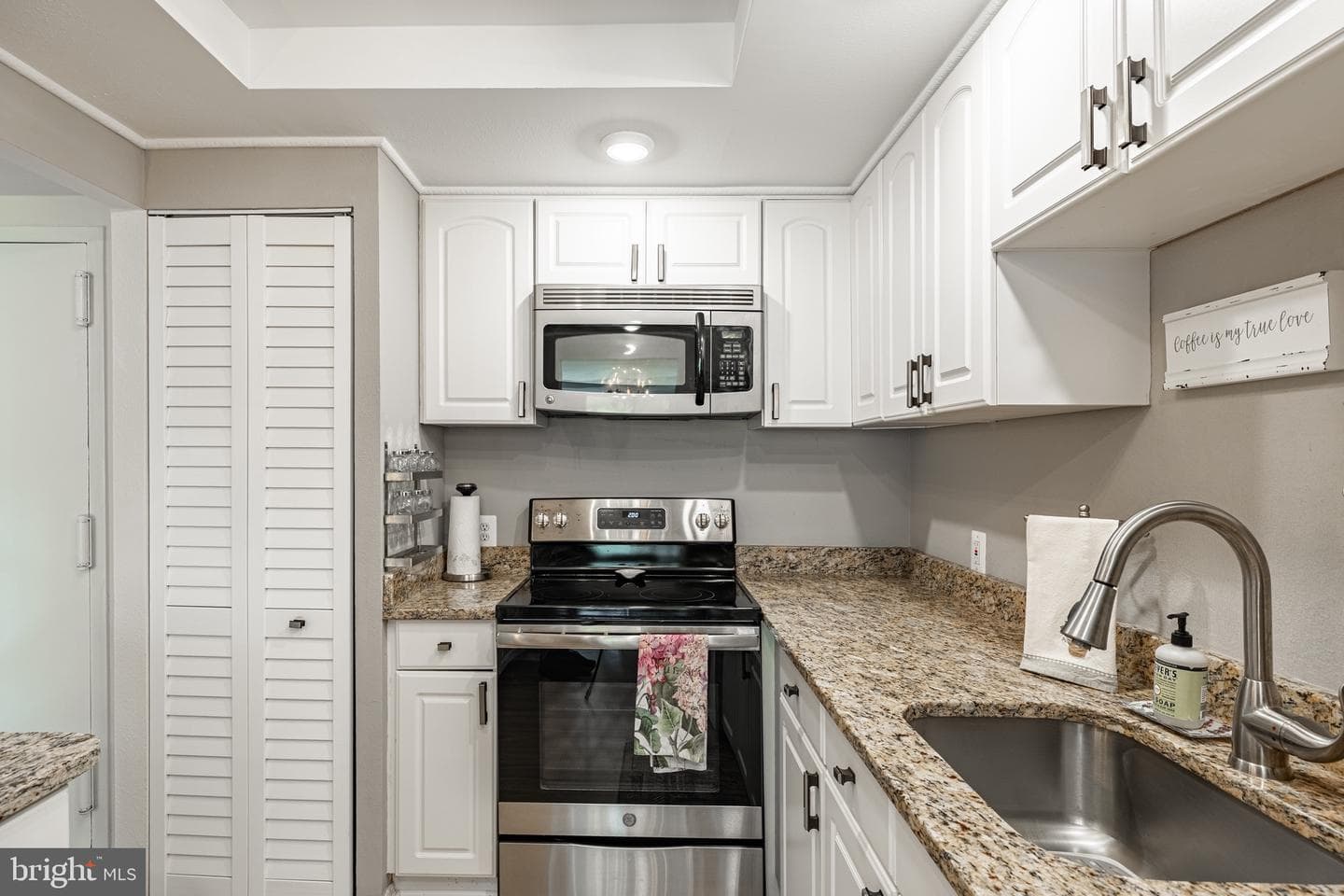 7621 Provincial Drive #304 photo 12