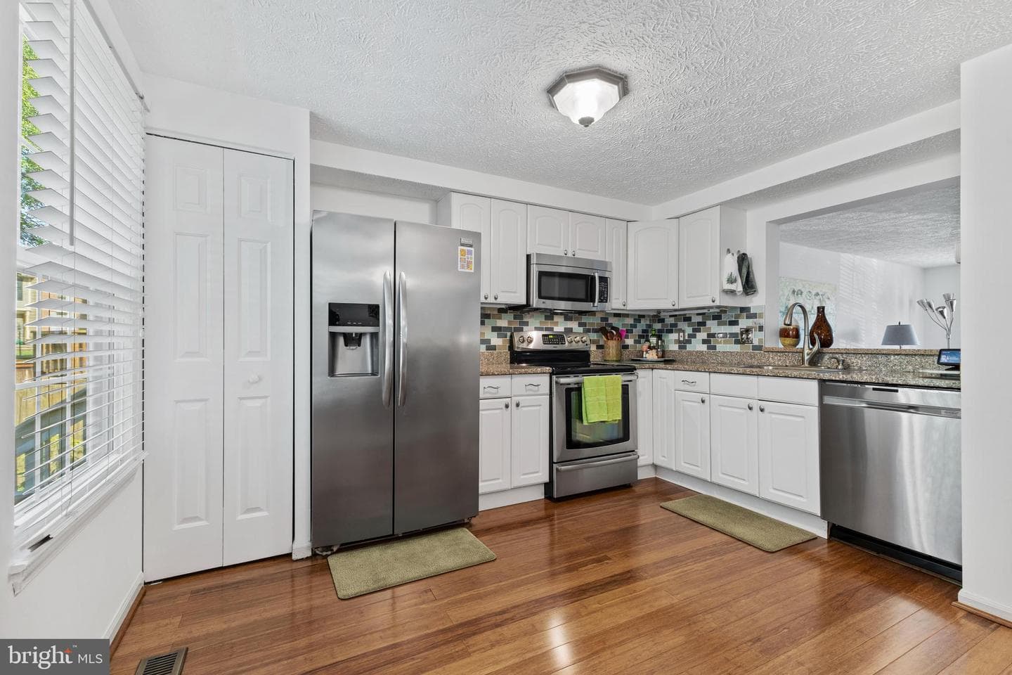 6822 Ericka Avenue photo 10