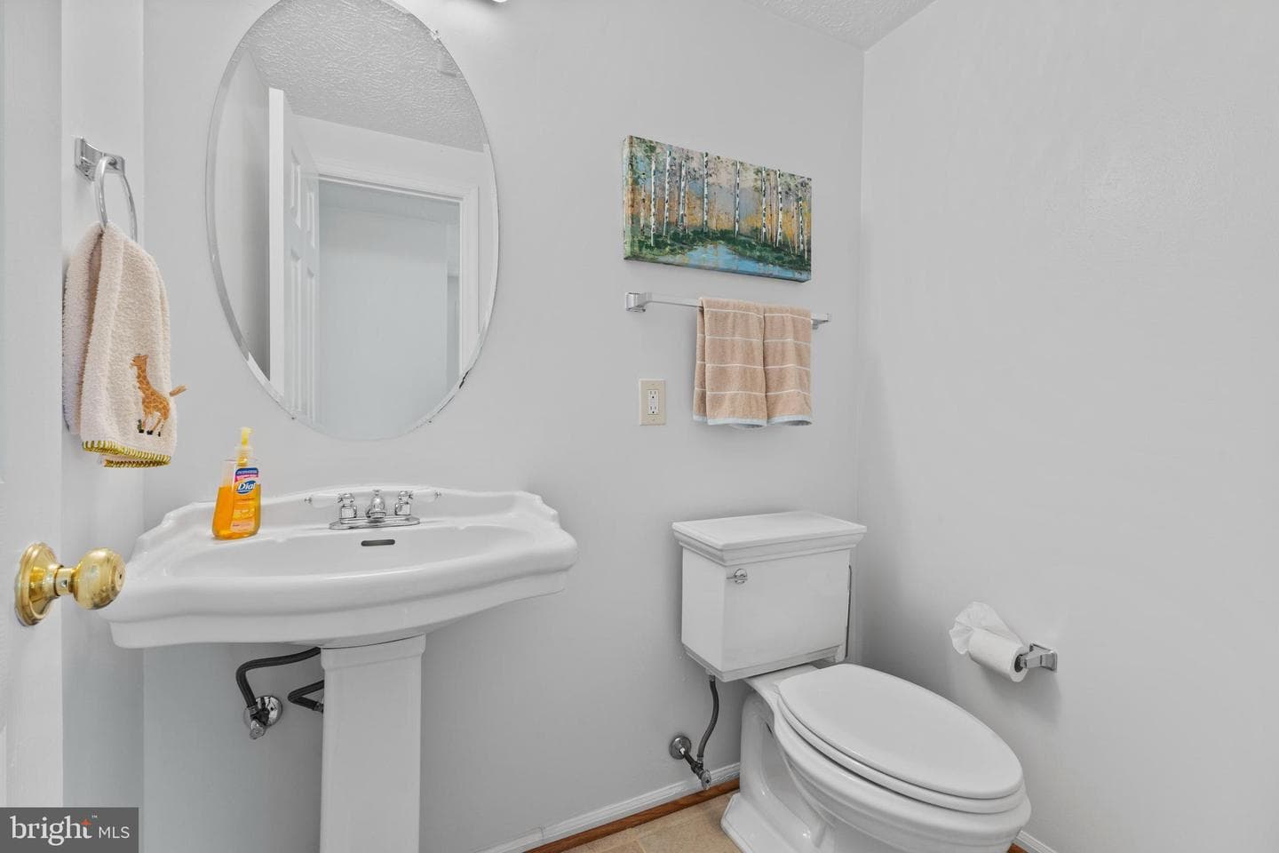 6822 Ericka Avenue photo 11