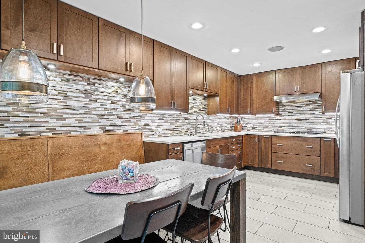 1674 Chimney House Road photo 8