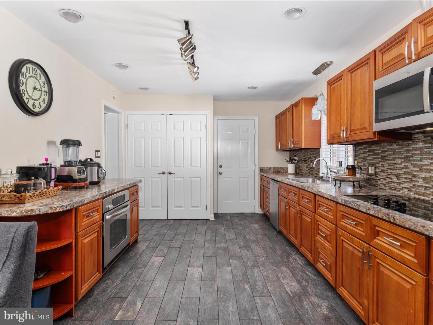 6806 Ruskin Street photo 12