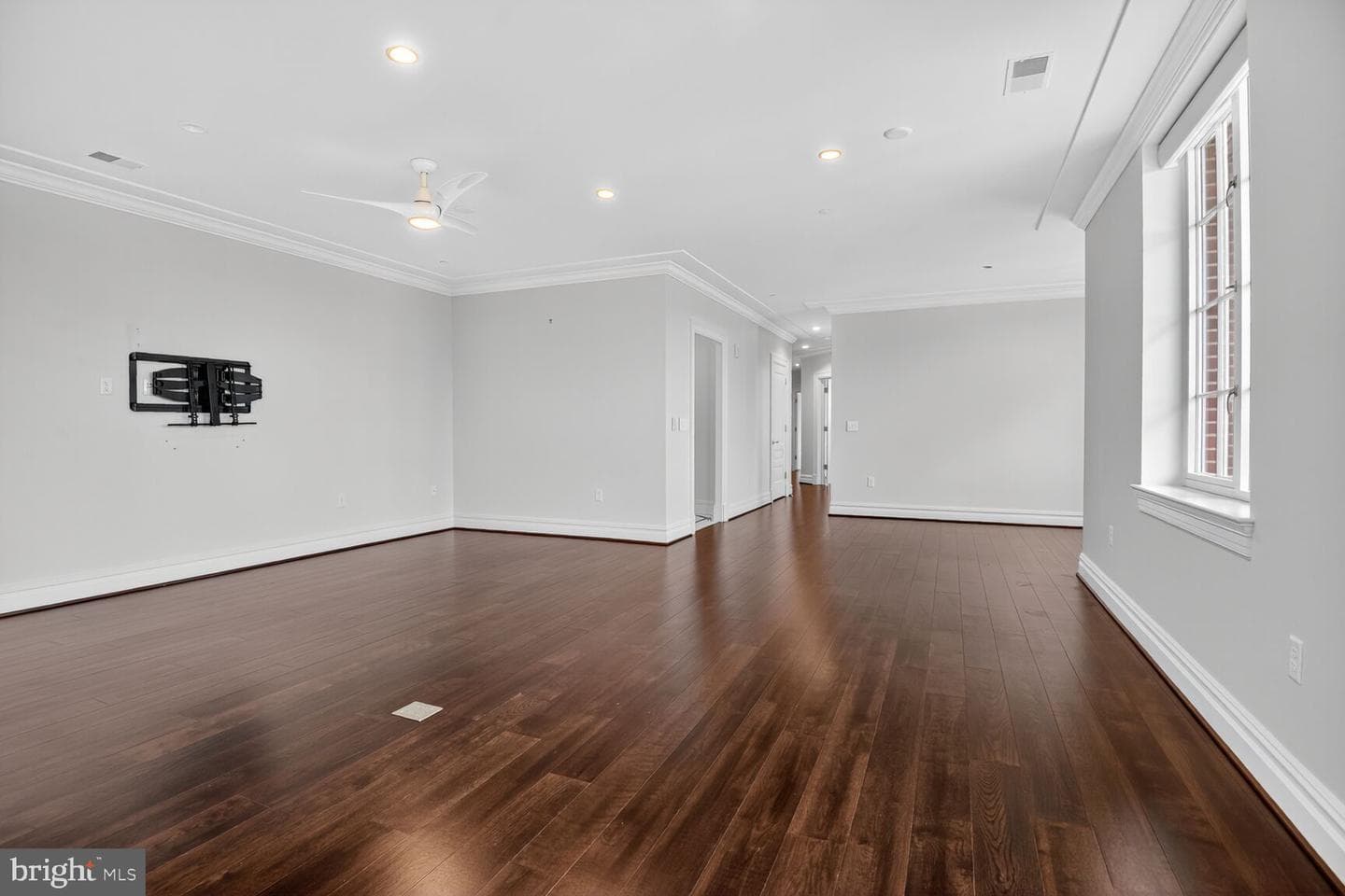 6900 Fleetwood Road #702 photo 17