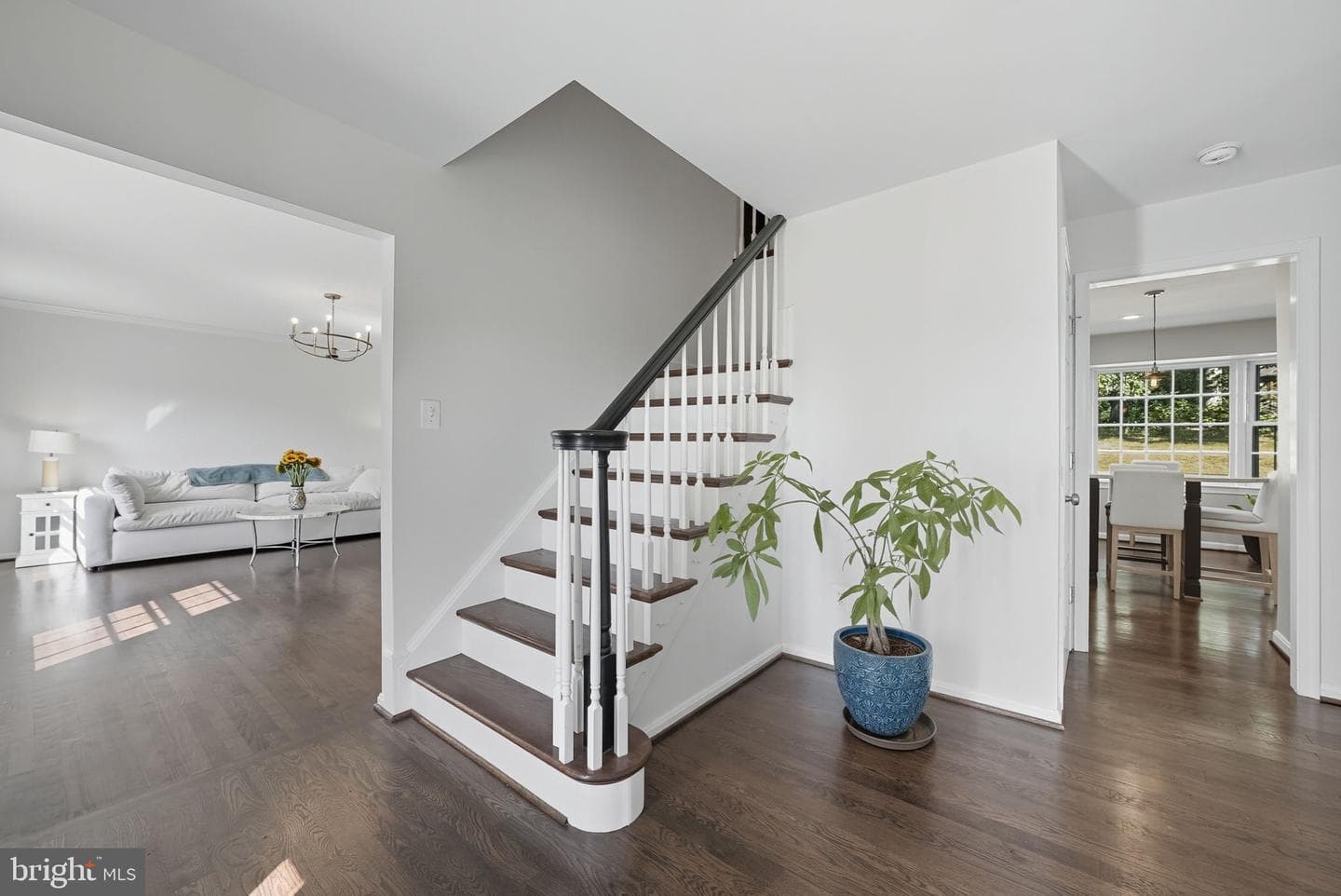 10218 Tamarack Drive photo 6