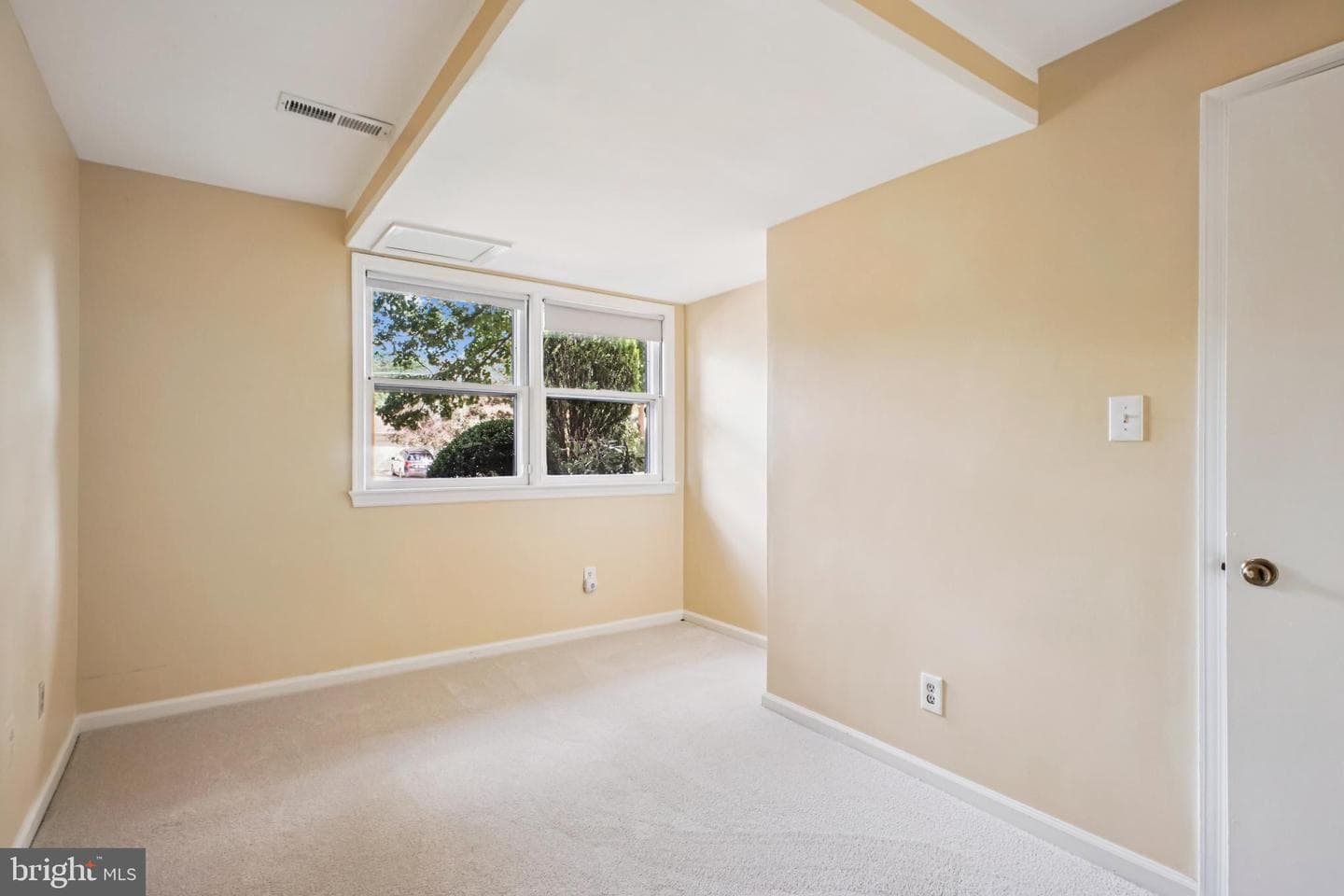 9525 Center Street photo 33