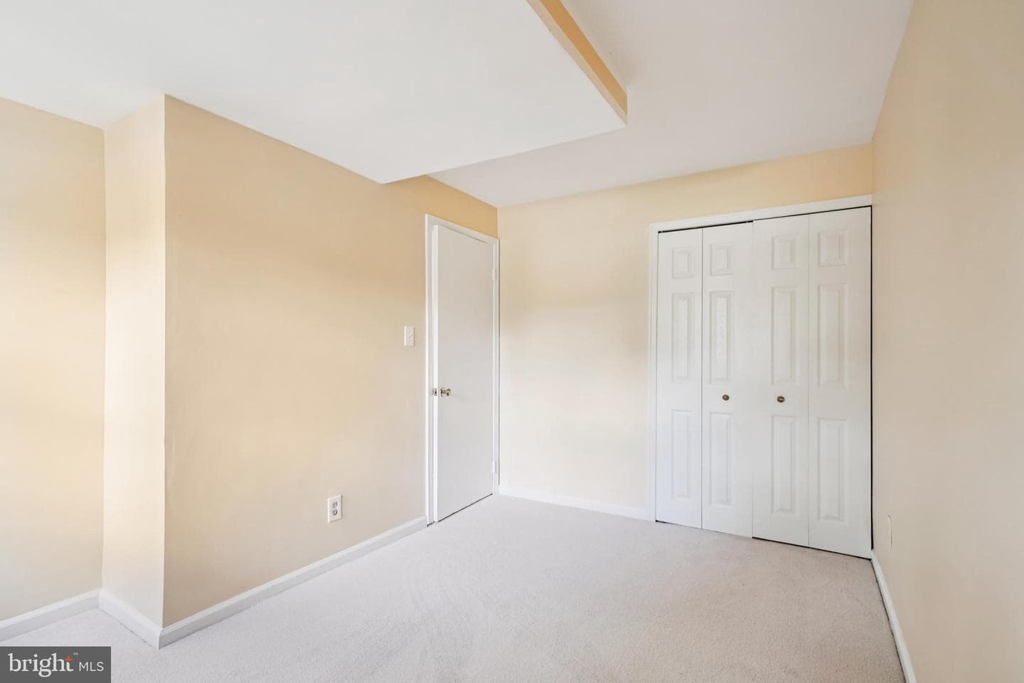 9525 Center Street photo 34