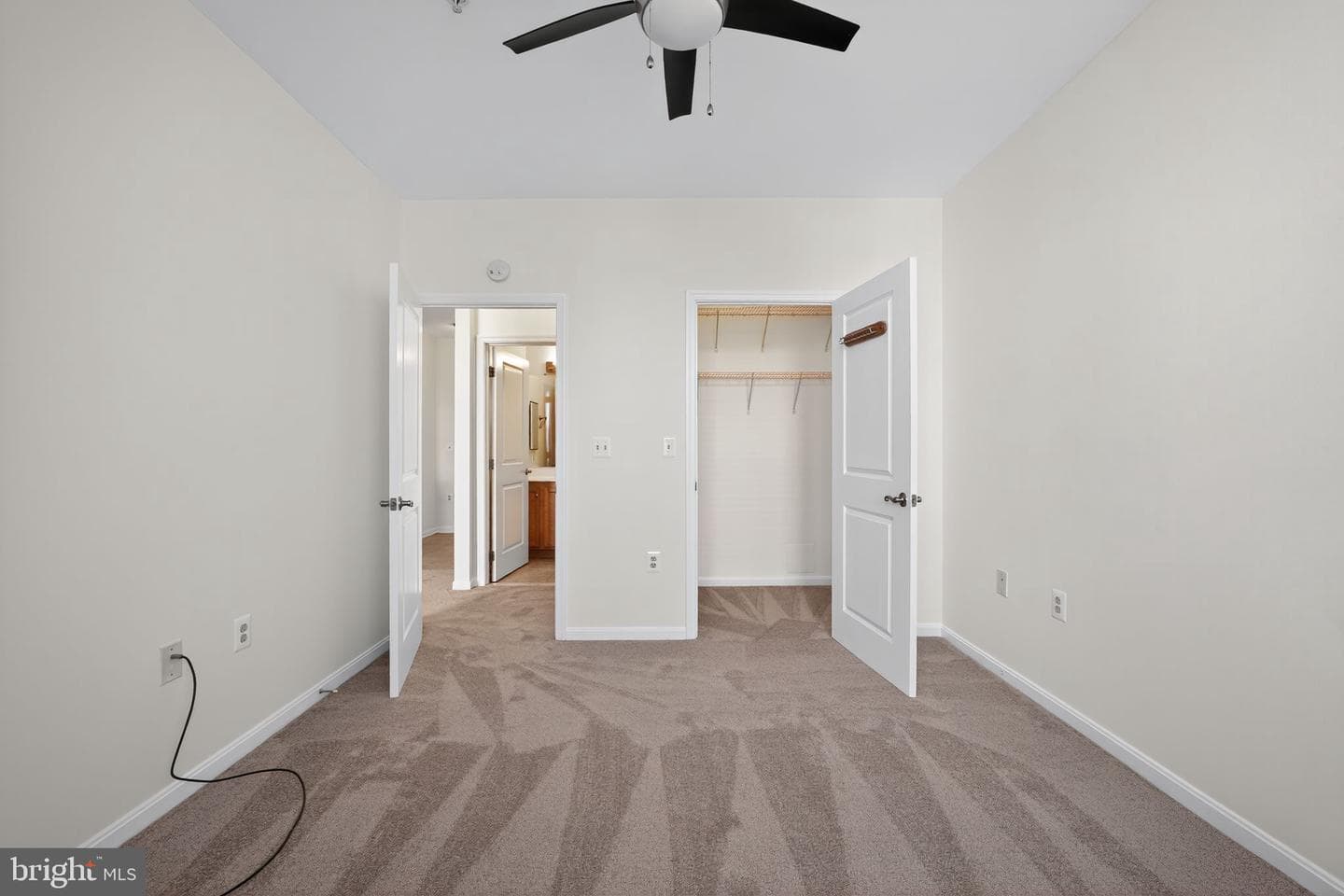 2655 Prosperity Avenue #251 photo 17