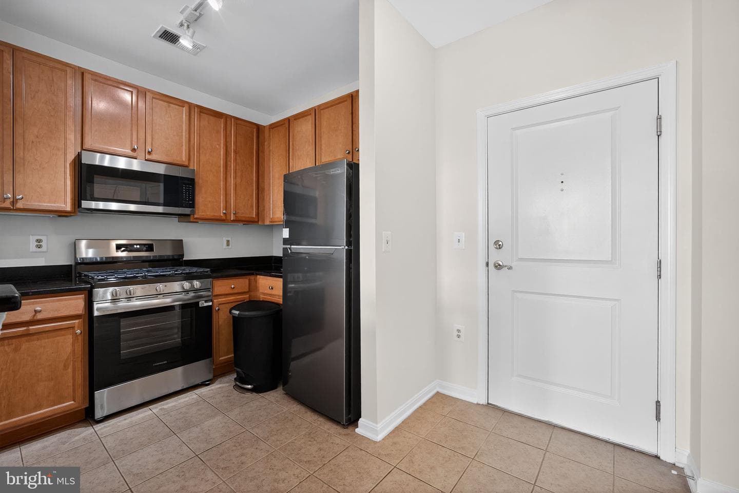 2655 Prosperity Avenue #251 photo 4