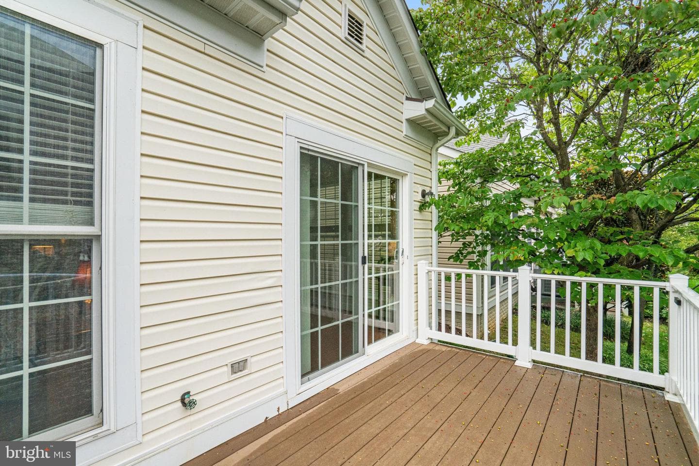 8965 Yellow Daisy Place photo 34