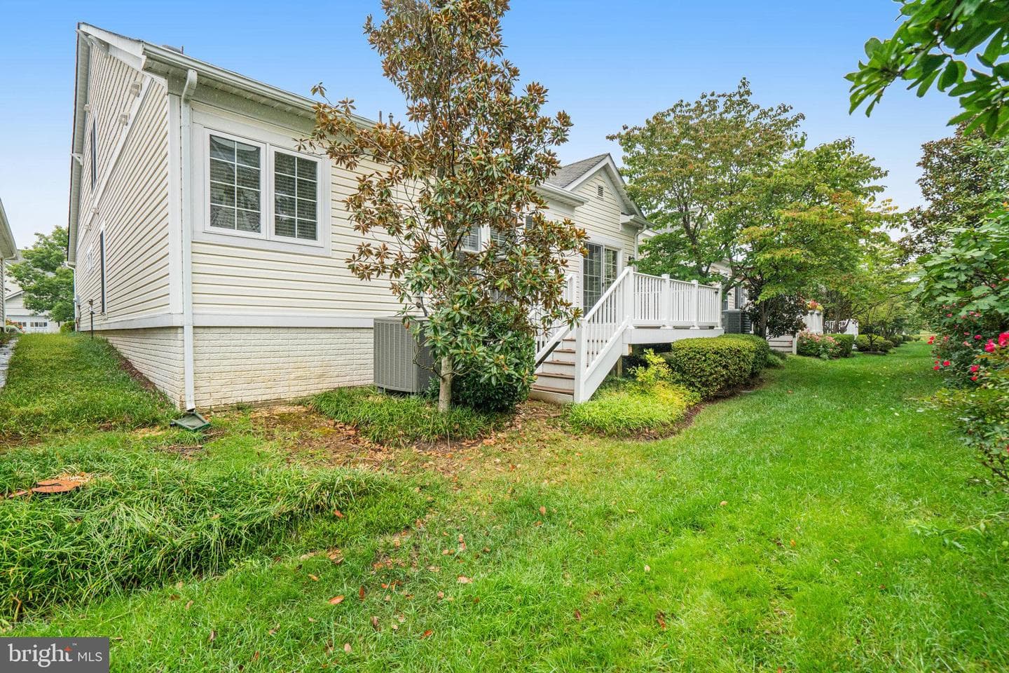8965 Yellow Daisy Place photo 35