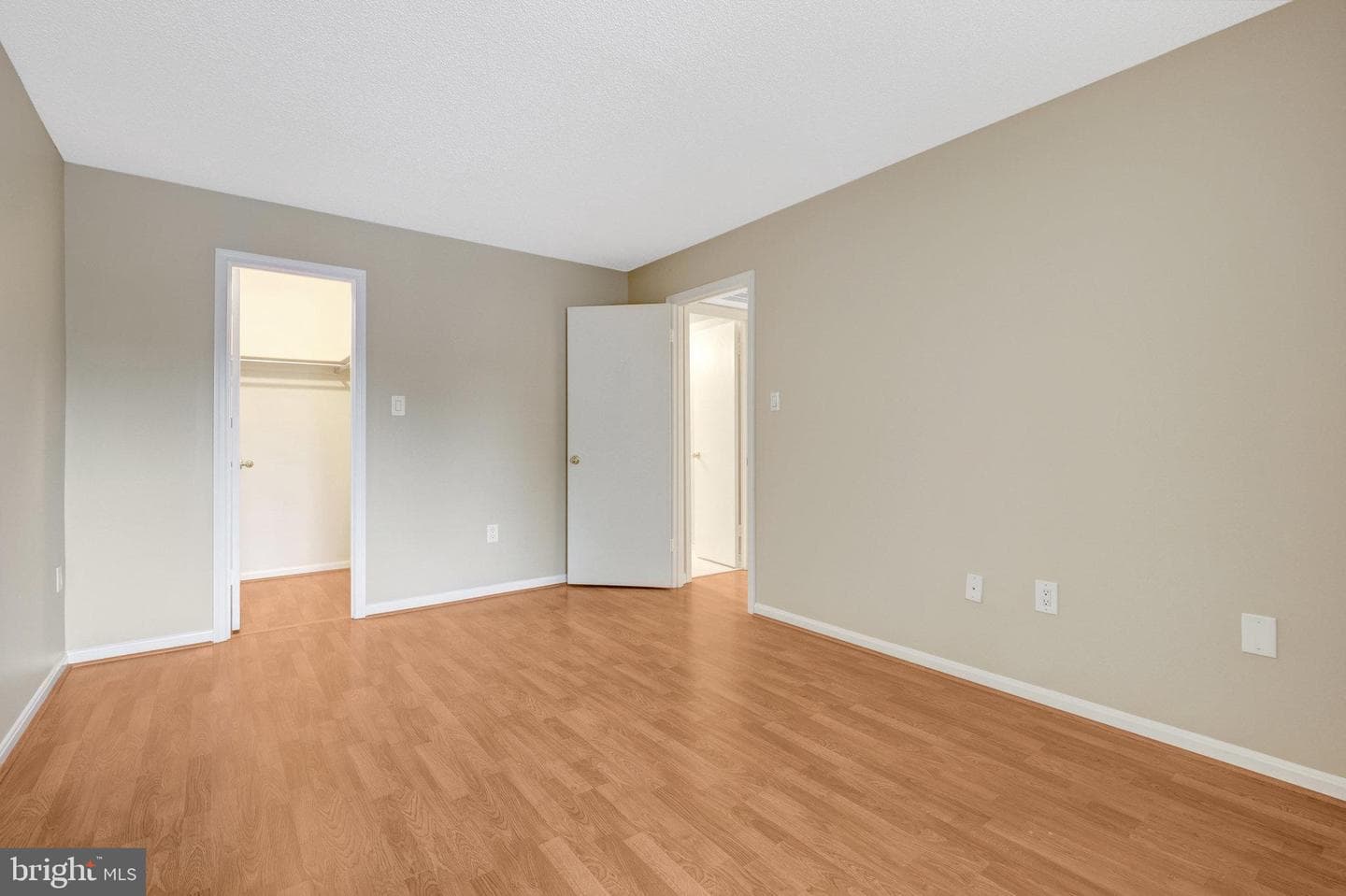 10208 Bushman Drive #422 photo 16