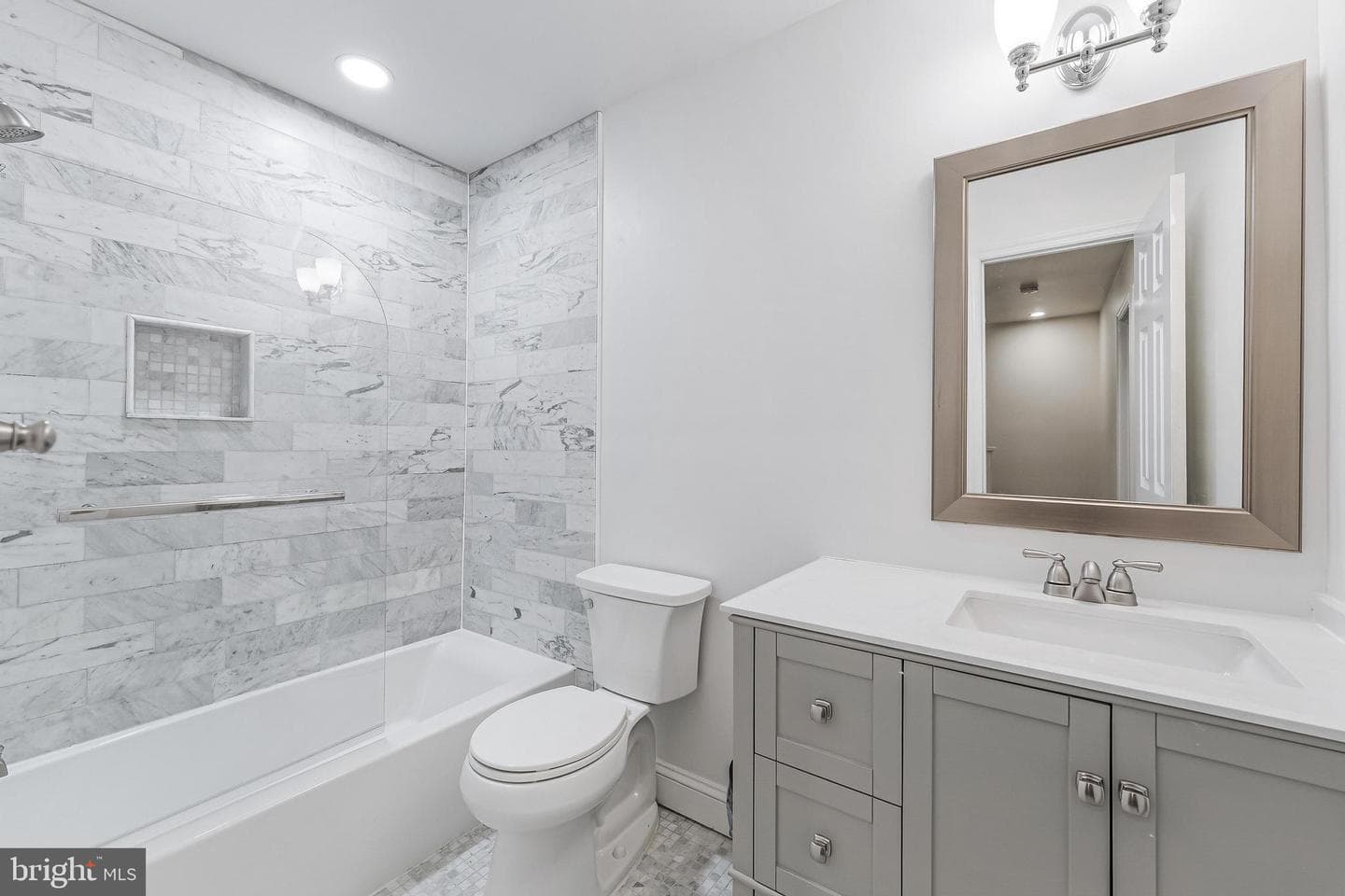 2022 Headlands Circle photo 23