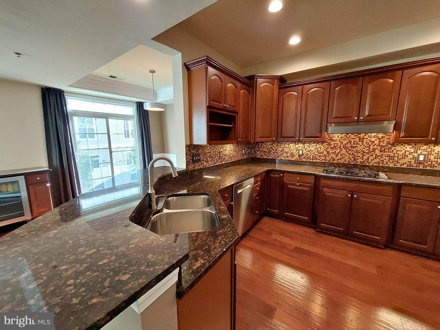 7025 Huntley Run Place photo 10