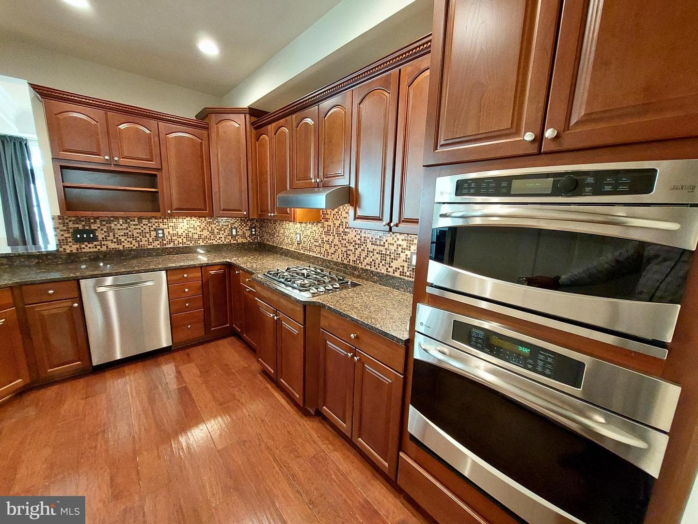 7025 Huntley Run Place photo 11