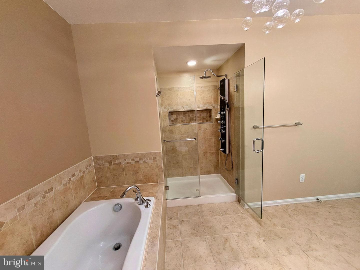 7025 Huntley Run Place photo 22