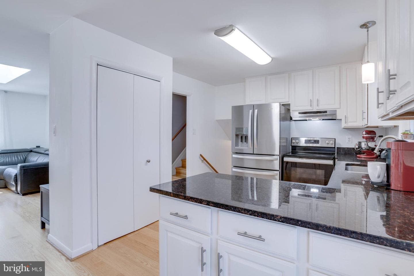 7918 Hatteras Lane photo 15