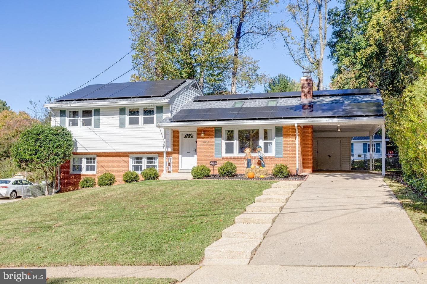 7918 Hatteras Lane photo 2