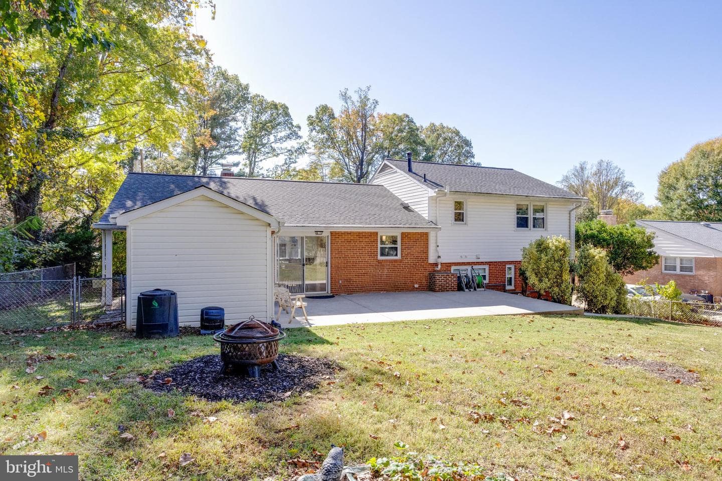 7918 Hatteras Lane photo 35
