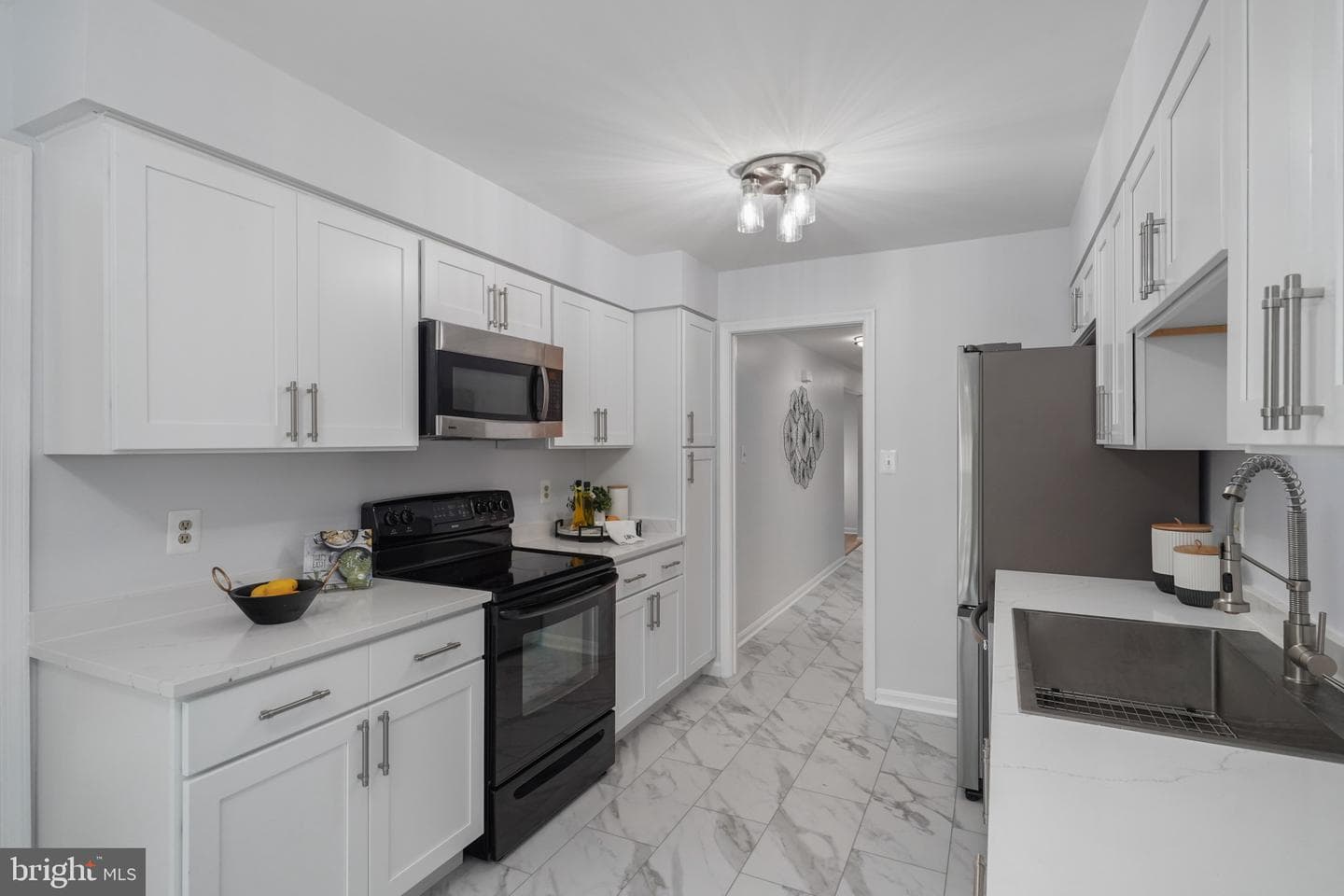 7374 Montcalm Drive photo 13
