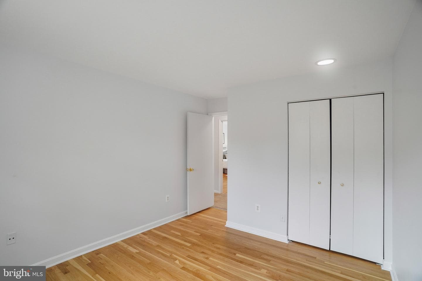 7374 Montcalm Drive photo 23