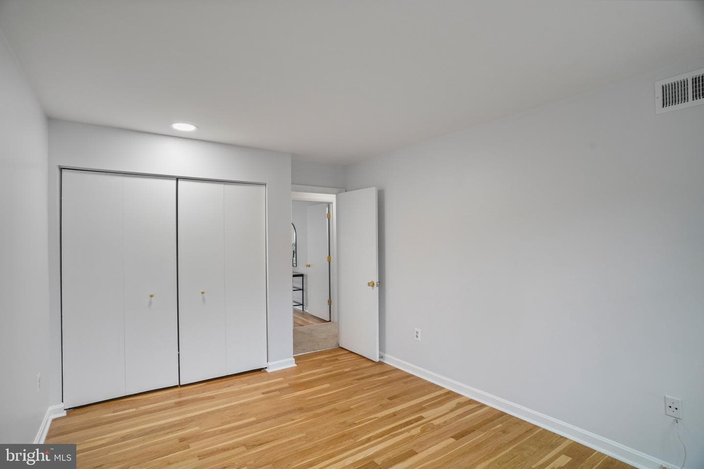 7374 Montcalm Drive photo 24