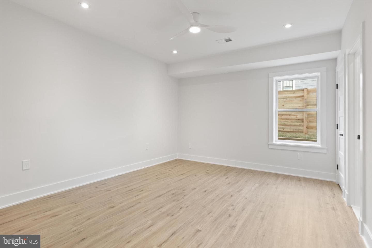 310 Johnson Street SW photo 80
