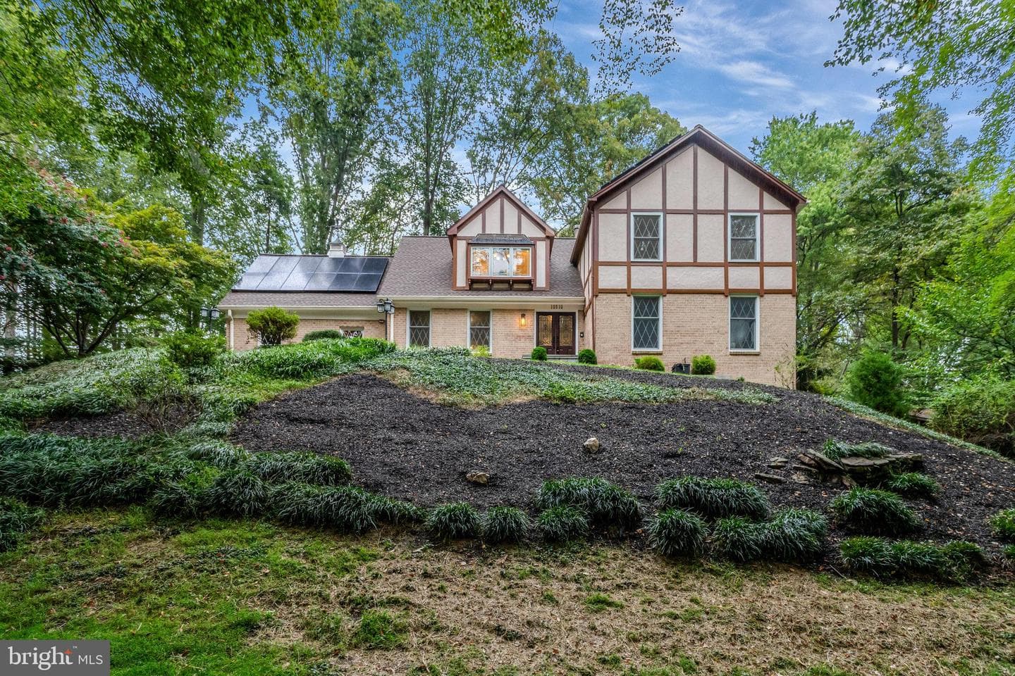 10510 Henderson Road photo 2