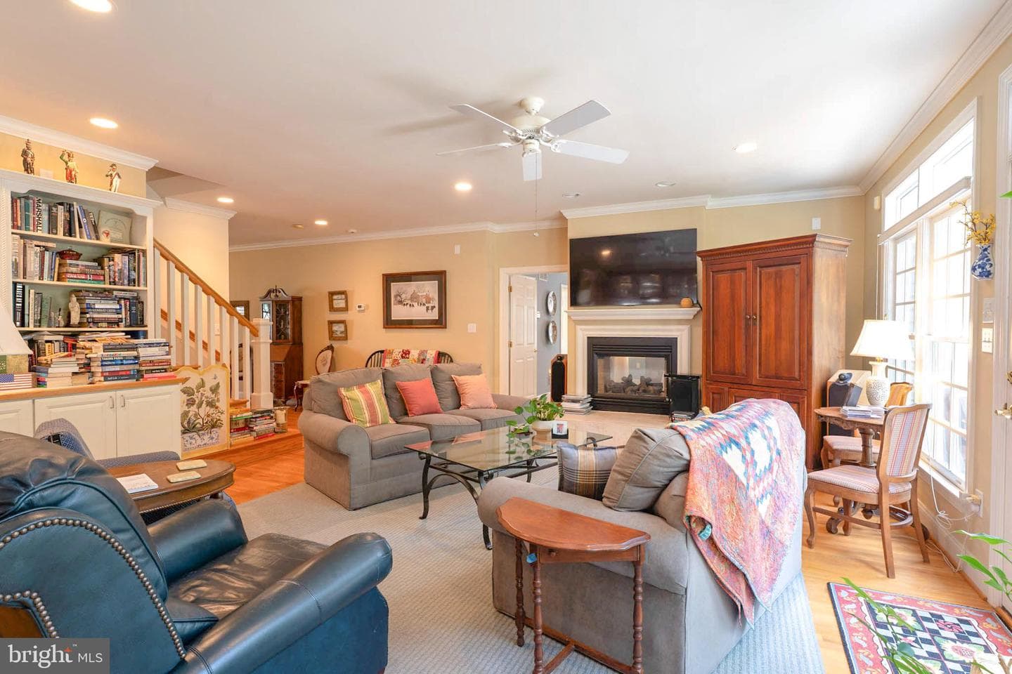6956 Birch Street photo 1