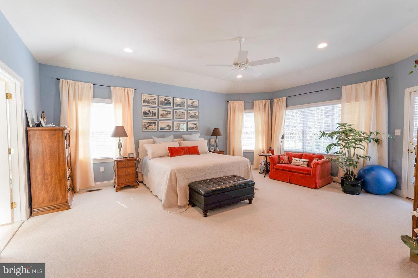 6956 Birch Street photo 2