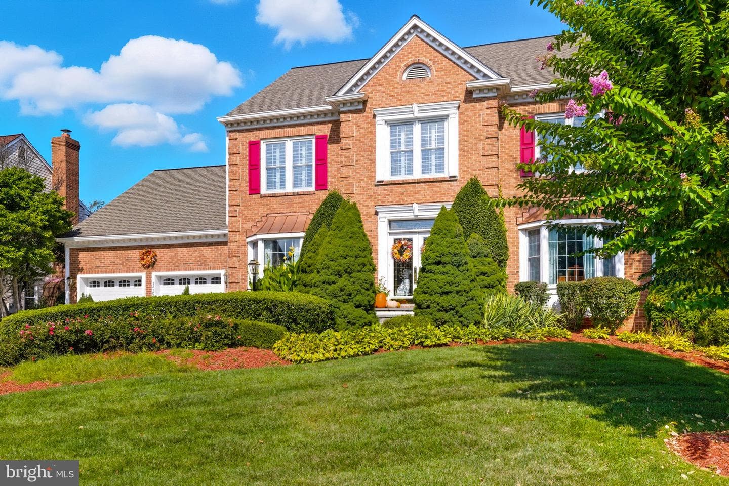 13104 Meadow Hall photo 1