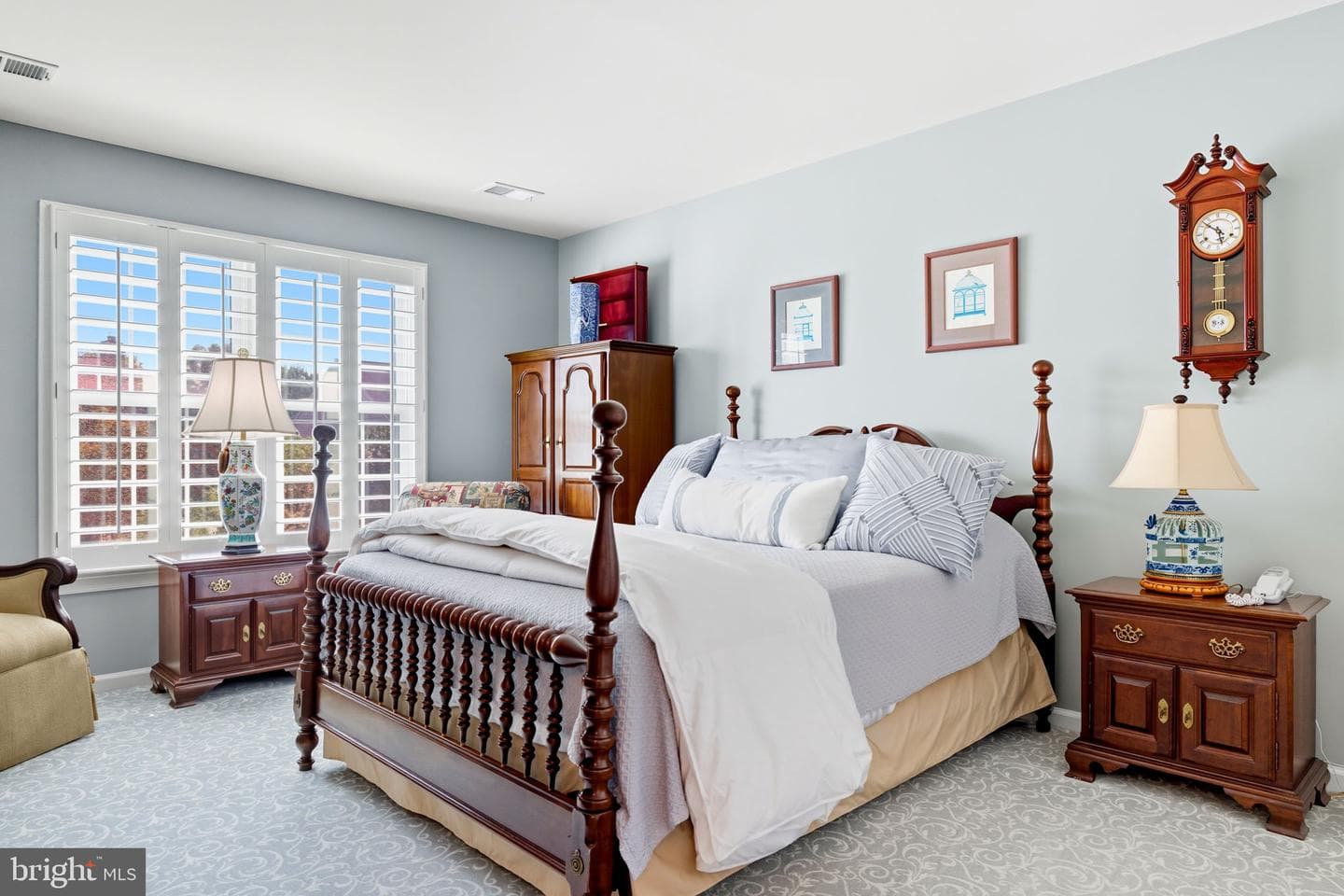 13104 Meadow Hall photo 31