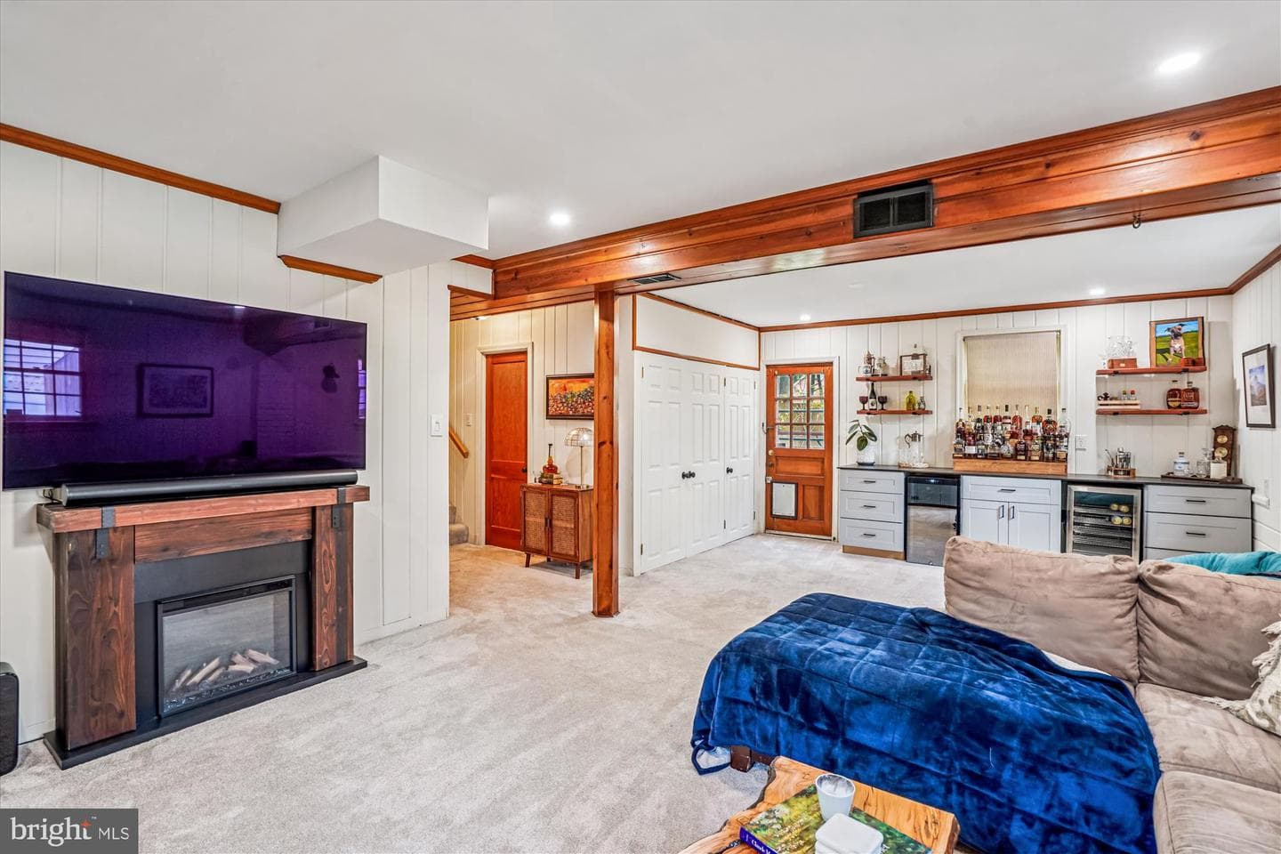 6108 Dorchester Street photo 14
