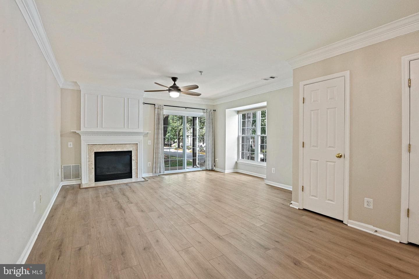 7020 Falls Reach Drive #7020 photo 10