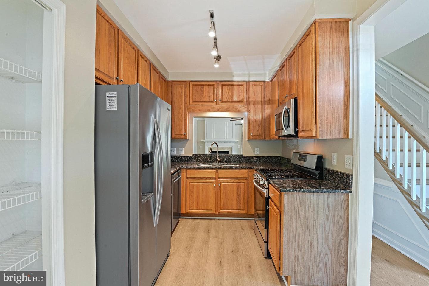 7020 Falls Reach Drive #7020 photo 4