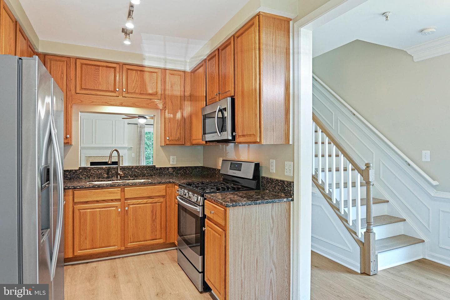 7020 Falls Reach Drive #7020 photo 5
