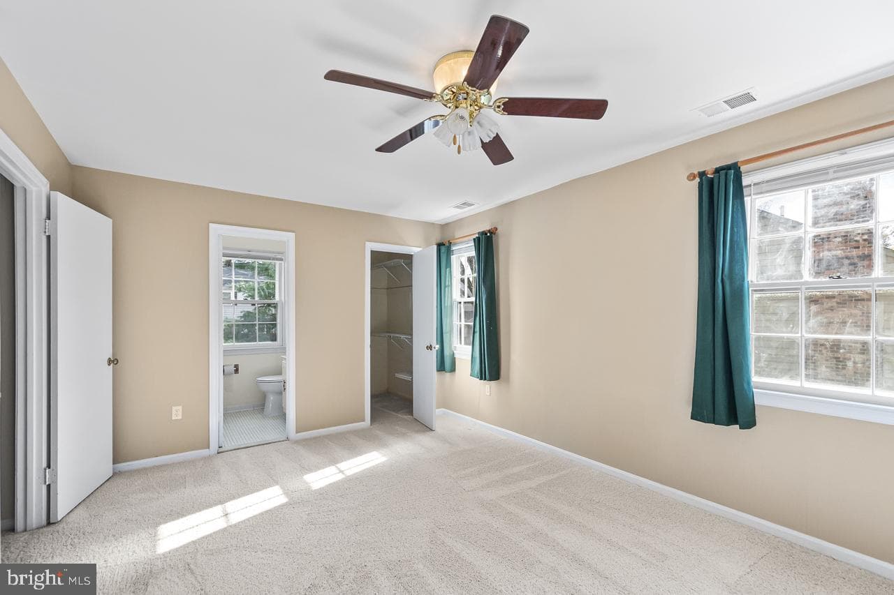 312 Holly Court photo 13