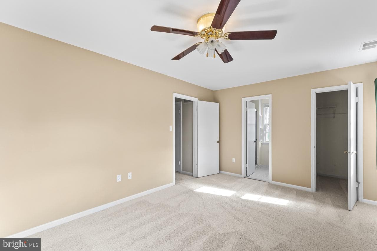 312 Holly Court photo 14