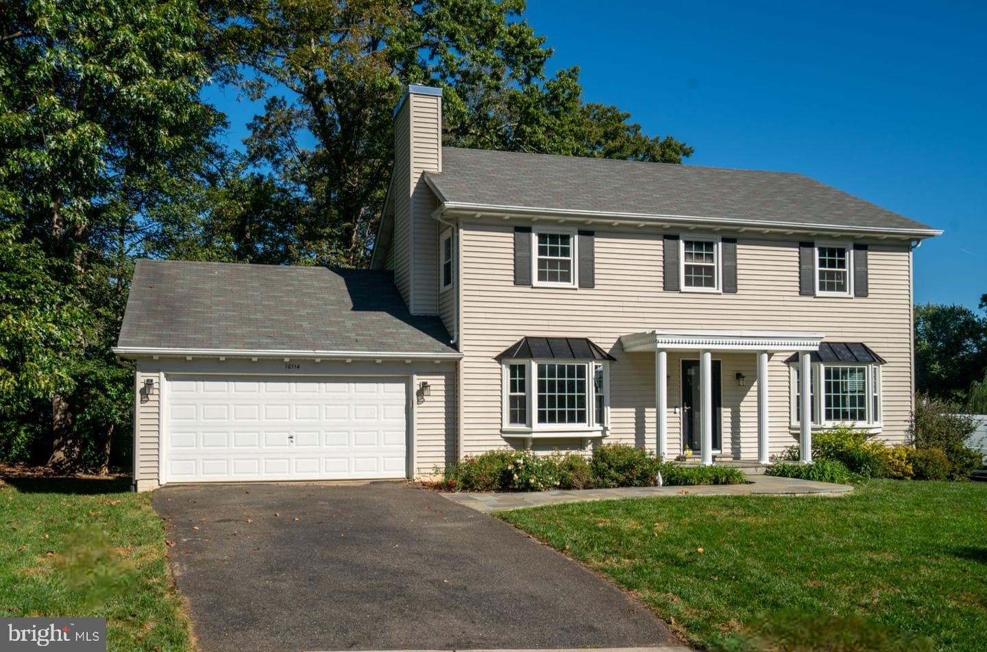 10114 Marshall Pond Road photo 3
