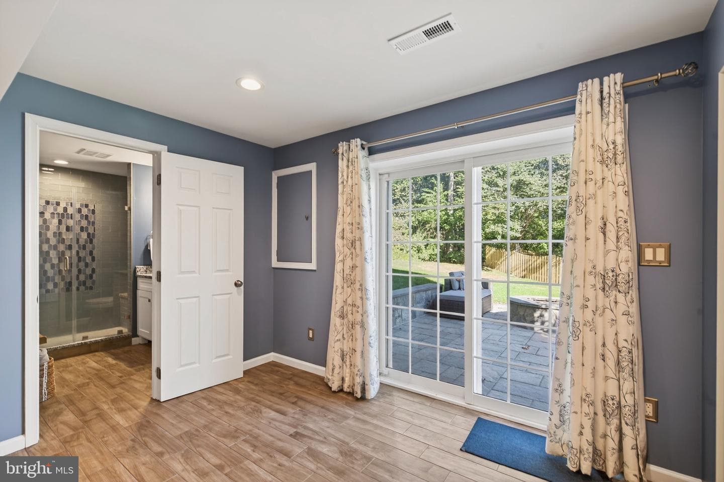 10114 Marshall Pond Road photo 37