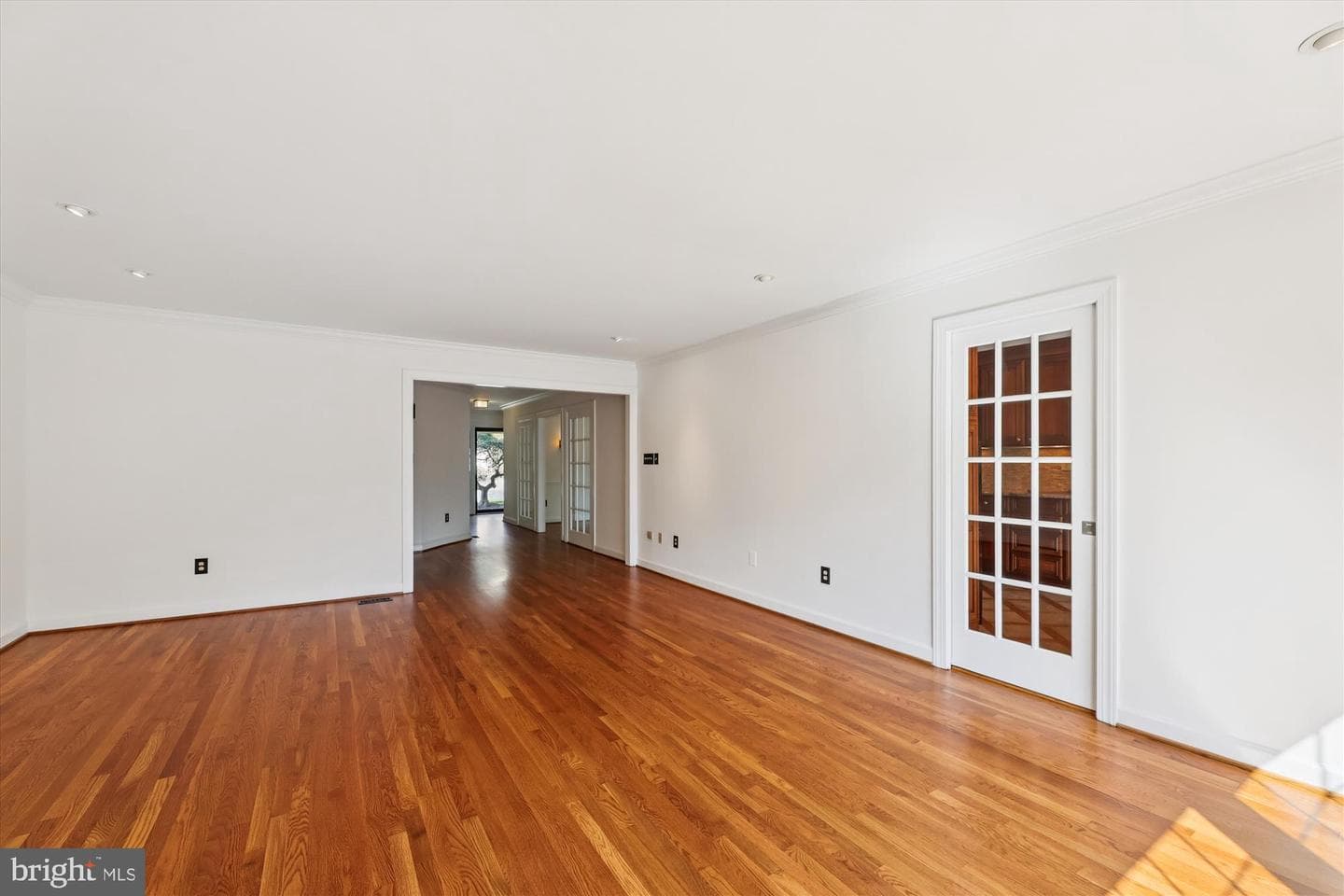 6309 Manchester Way photo 11