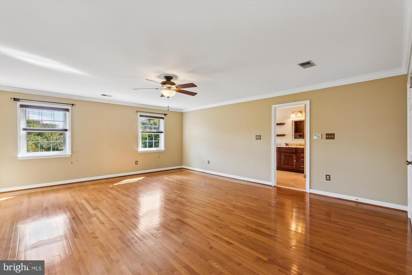 6309 Manchester Way photo 32