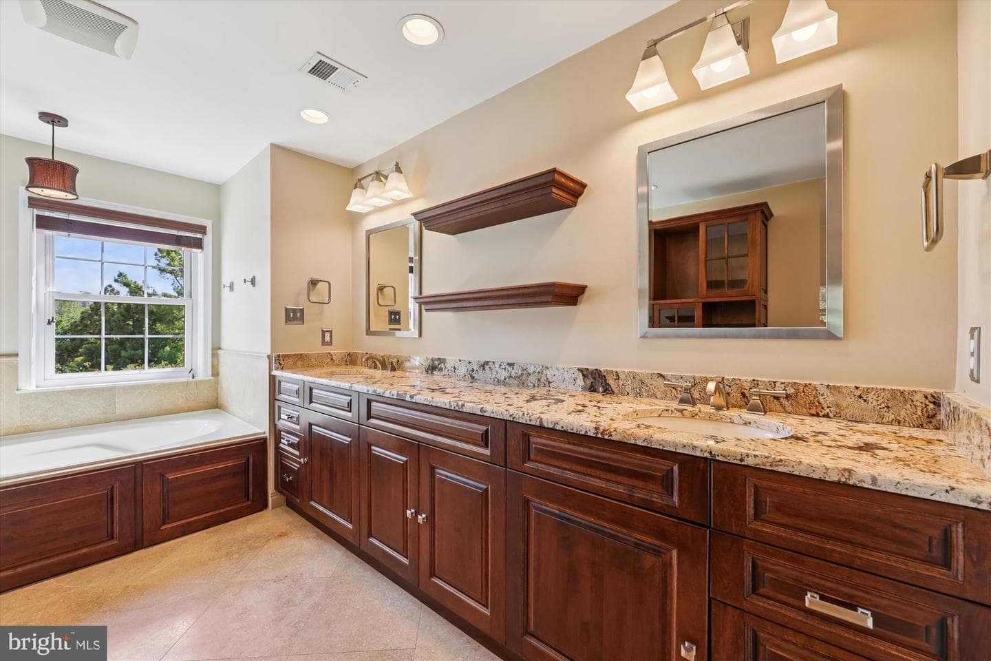 6309 Manchester Way photo 34