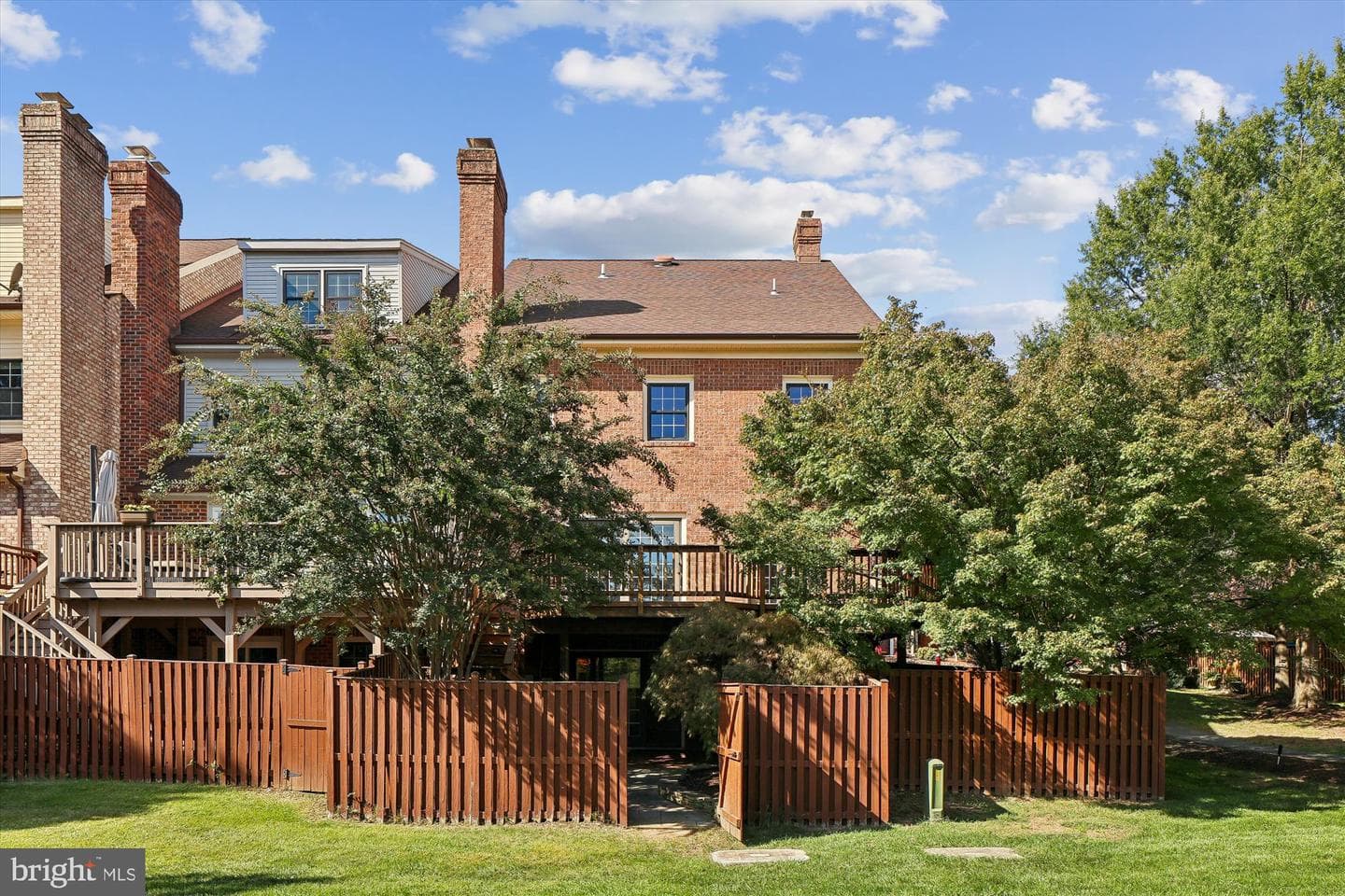 6309 Manchester Way photo 4